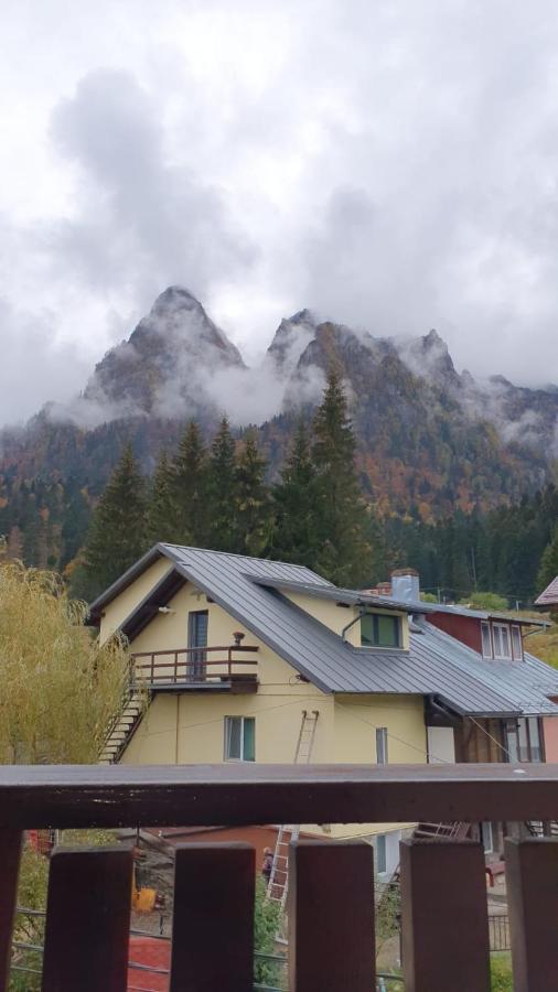 Casa Teleferic Hotel Buşteni Exterior foto