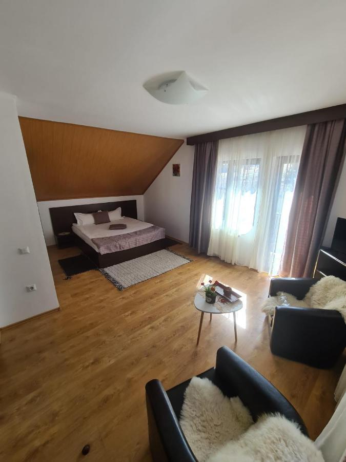 Casa Teleferic Hotel Buşteni Exterior foto